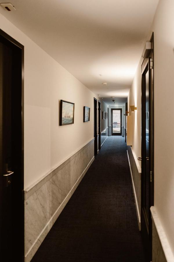 הוק ואן הולנד Hotel Amerika מראה חיצוני תמונה